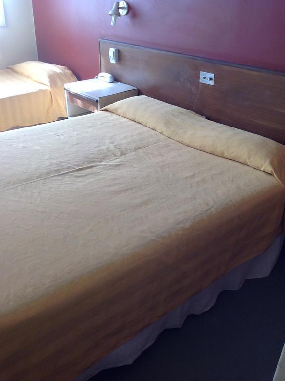 Hotel Delfin Mar del Plata Habitación foto
